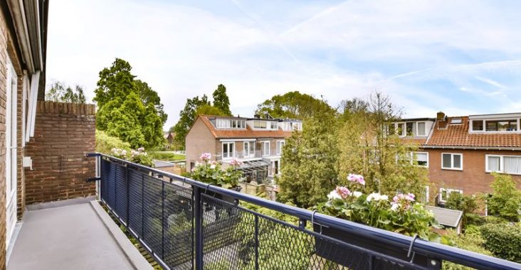 jak urządzić wąski balkon